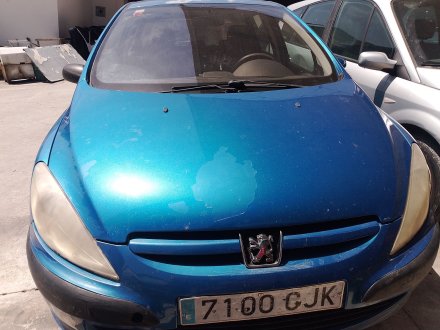 Vehiculo en el desguace: PEUGEOT 307 (3A/C) 2.0 HDi 90