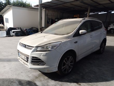 Vehiculo en el desguace: FORD KUGA II (DM2) 2.0 TDCi 4x4