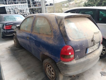 Vehiculo en el desguace: OPEL CORSA B (S93) 1.0 i 12V (F08, F68, M68)