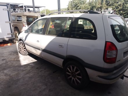 Vehiculo en el desguace: OPEL ZAFIRA A Monospace (T98) 2.0 DTI 16V (F75)