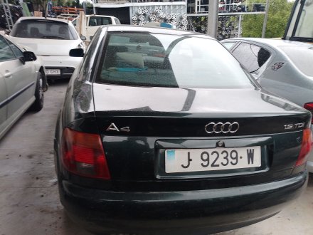 Vehiculo en el desguace: AUDI A4 B5 (8D2) 1.9 TDI