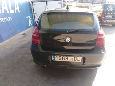 Vehiculo en el desguace: BMW 1 (E87) 118 d