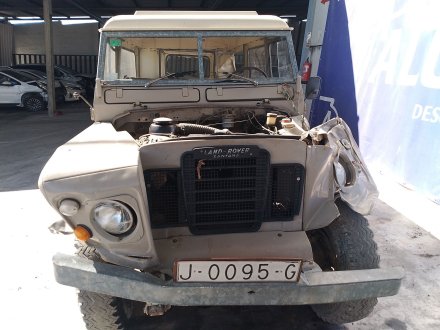 Vehiculo en el desguace: LAND ROVER 88/109 2.3 D (LR 88 DL, LR 109 DL)