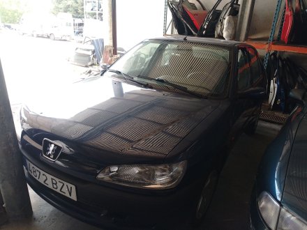 Vehiculo en el desguace: PEUGEOT 306 (7B, N3, N5) 1.9 SRDT