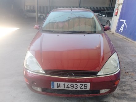 Vehiculo en el desguace: FORD FOCUS I (DAW, DBW) 1.8 Turbo DI / TDDi