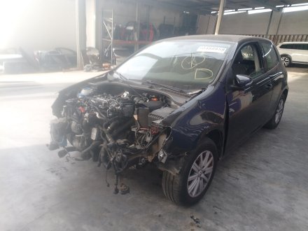 Vehiculo en el desguace: VOLKSWAGEN GOLF VI (5K1) 1.6 TDI
