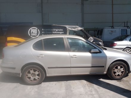 Vehiculo en el desguace: SEAT TOLEDO II (1M2) 1.9 TDI