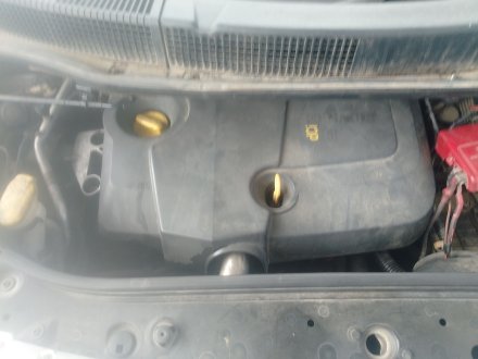Vehiculo en el desguace: RENAULT SCÉNIC II (JM0/1_) 1.5 dCi (JM02, JM13)