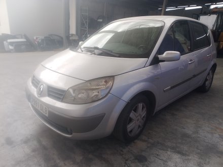 Vehiculo en el desguace: RENAULT SCÉNIC II (JM0/1_) 1.5 dCi (JM02, JM13)