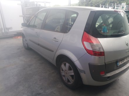 Vehiculo en el desguace: RENAULT SCÉNIC II (JM0/1_) 1.5 dCi (JM02, JM13)