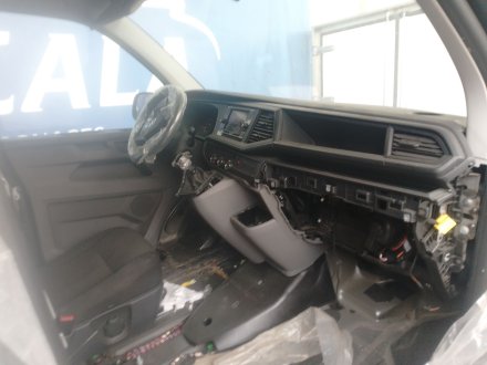 Vehiculo en el desguace: VOLKSWAGEN TRANSPORTER T6 Furgoneta (SGA, SGH, SHA, SHH) 2.0 TDI