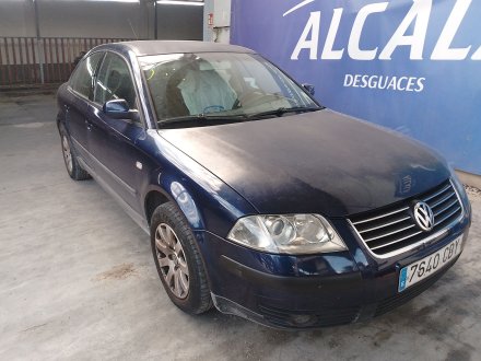 Vehiculo en el desguace: VOLKSWAGEN PASSAT B5.5 (3B3) 1.6