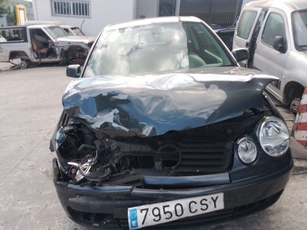 Vehiculo en el desguace: VOLKSWAGEN POLO IV (9N_, 9A_) 1.9 SDI