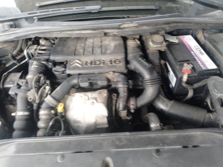 Vehiculo en el desguace: CITROËN C4 I (LC_) 1.6 HDi