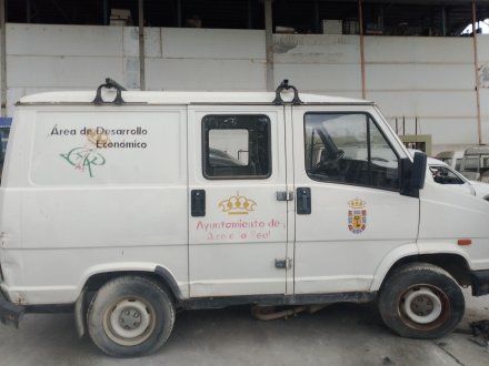 Vehiculo en el desguace: PEUGEOT J5 Furgoneta (290L) 1.9 D