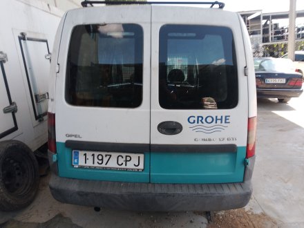 Vehiculo en el desguace: OPEL COMBO Furgoneta/monovolumen 1.7 DTI 16V