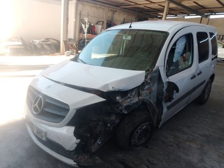 Vehiculo en el desguace: MERCEDES-BENZ CITAN Monospace (W415) 111 CDI (415.703, 415.705)