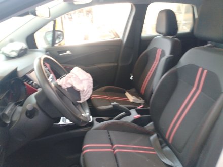 Vehiculo en el desguace: OPEL CROSSLAND X / CROSSLAND (P17, P2QO) 1.5 (75)
