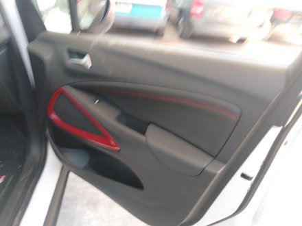 Vehiculo en el desguace: OPEL CROSSLAND X / CROSSLAND (P17, P2QO) 1.5 (75)