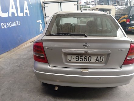 Vehiculo en el desguace: OPEL ASTRA G Sedán (T98) 1.6 (F69)