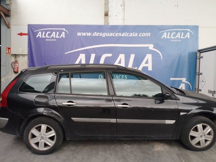 Vehiculo en el desguace: RENAULT MEGANE II Station Wagon (KM0/1_) 1.9 dCi (KMRG, KM1G, KM0G, KM2C)