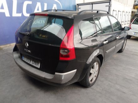 Vehiculo en el desguace: RENAULT MEGANE II Station Wagon (KM0/1_) 1.9 dCi (KMRG, KM1G, KM0G, KM2C)