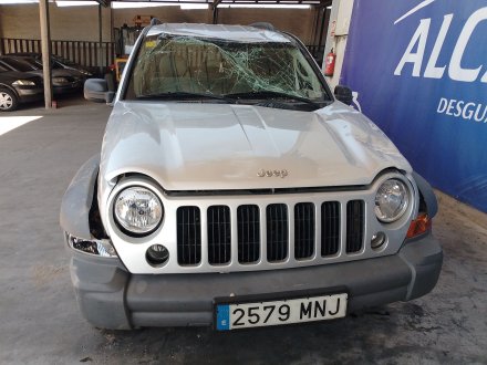 Vehiculo en el desguace: JEEP CHEROKEE (KJ) 2.8 CRD 4x4