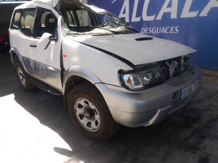 Vehiculo en el desguace: NISSAN TERRANO II (R20) 2.7 TDi 4WD