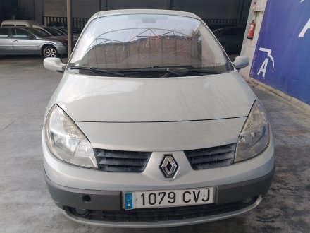 Vehiculo en el desguace: RENAULT SCÉNIC II (JM0/1_) 1.6 (JM0C, JM0J, JM1B)