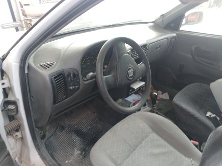 Vehiculo en el desguace: SEAT INCA (6K9) 1.9 SDI
