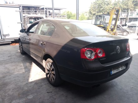 Vehiculo en el desguace: VOLKSWAGEN PASSAT B6 (3C2) 2.0 TDI