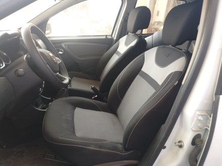 Vehiculo en el desguace: DACIA DUSTER (HS_) 1.2 TCe 125 4x4