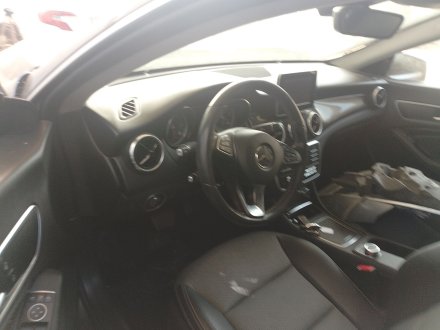 Vehiculo en el desguace: MERCEDES-BENZ CLA Coupé (C117) CLA 200 CDI / d (117.308)