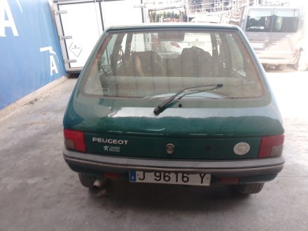 Vehiculo en el desguace: PEUGEOT 205 II (20A/C) 1.7 Diesel