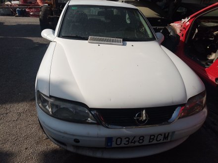 Vehiculo en el desguace: OPEL VECTRA B (J96) 2.0 DTI 16V (F19)