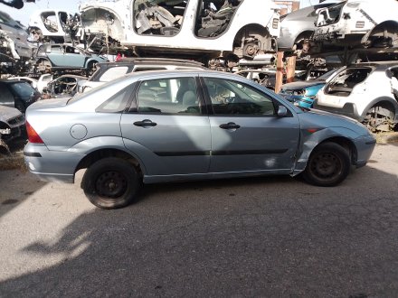 Vehiculo en el desguace: FORD FOCUS I (DAW, DBW) 1.8 DI / TDDi