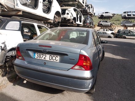 Vehiculo en el desguace: FORD FOCUS I (DAW, DBW) 1.8 DI / TDDi