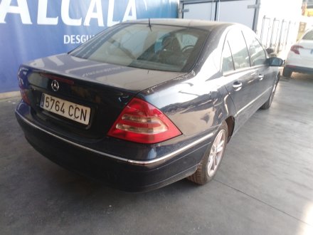 Vehiculo en el desguace: MERCEDES-BENZ CLASE C (W203) C 220 CDI (203.006)