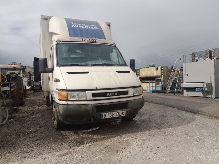 Vehiculo en el desguace: IVECO DAILY VI Caja/Chasis 33S13, 35S13, 35C13