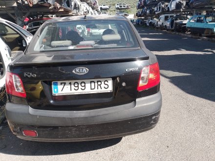 Vehiculo en el desguace: KIA RIO II Sedán (JB) 1.5 CRDi