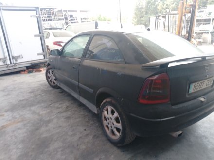 Vehiculo en el desguace: OPEL ASTRA G Hatchback (T98) 2.0 DTI 16V (F08, F48)
