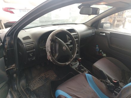 Vehiculo en el desguace: OPEL ASTRA G Hatchback (T98) 2.0 DTI 16V (F08, F48)