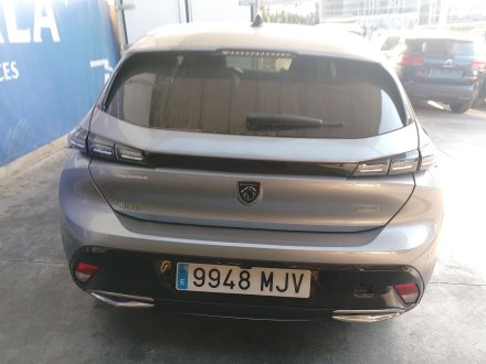 Vehiculo en el desguace: PEUGEOT 308 III (FB_, FH_, FP_, F3_, FM_) BlueHDi 130 (FBYHZL, FBYHZT)