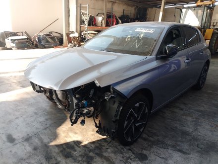 Vehiculo en el desguace: PEUGEOT 308 III (FB_, FH_, FP_, F3_, FM_) BlueHDi 130 (FBYHZL, FBYHZT)