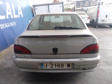 Vehiculo en el desguace: PEUGEOT 306 (7B, N3, N5) 1.9 STD