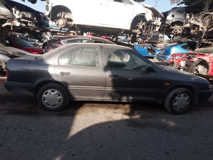 Vehiculo en el desguace: NISSAN PRIMERA (P10) 2.0 16V
