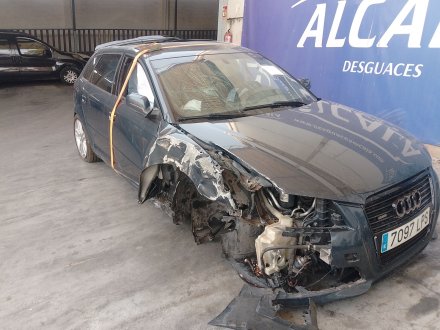 Vehiculo en el desguace: AUDI A3 Sportback (8PA) 2.0 TDI 16V