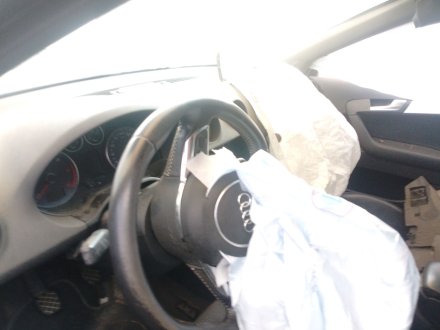 Vehiculo en el desguace: AUDI A3 Sportback (8PA) 2.0 TDI 16V