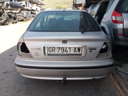 Vehiculo en el desguace: HONDA CIVIC VI Fastback (MA, MB) 1.5 16V (MB3)