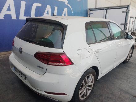 Vehiculo en el desguace: VOLKSWAGEN GOLF VII (5G1, BQ1, BE1, BE2) 1.5 TGI